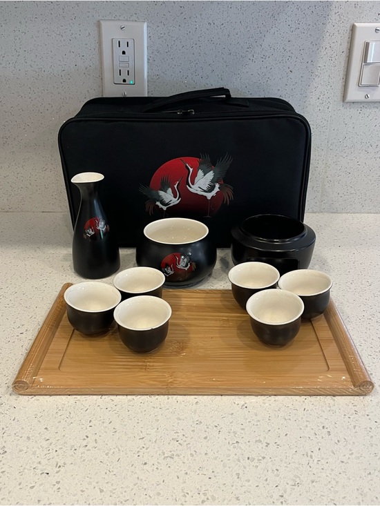 LoonCrest Other - Sake Set With Crane Design & Travel Case NWT